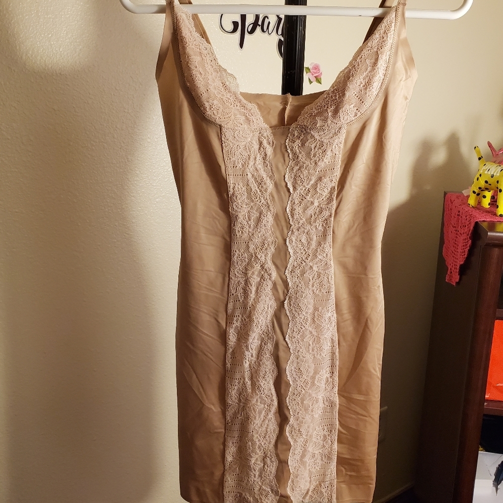 Victoria's secret  slip
